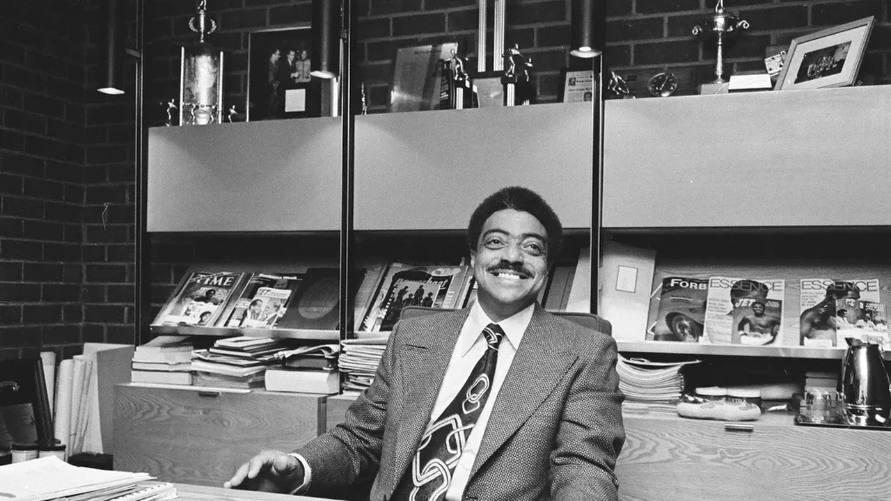 George E. Johnson Sr., fundador de uma empresa pioneira no ramo de cuidados com cabelos afro, faleceu aos 99 anos.