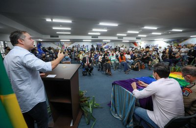 Governo reafirma seu compromisso com os Direitos e defesa da diversidade durante posse do CECD/LGBT