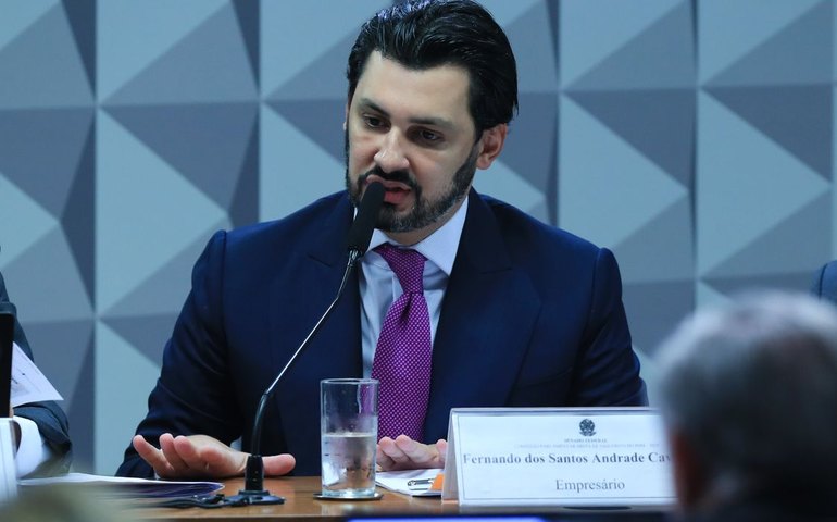 CPMI do INSS: empresário responde a relator, mas se cala para comissão