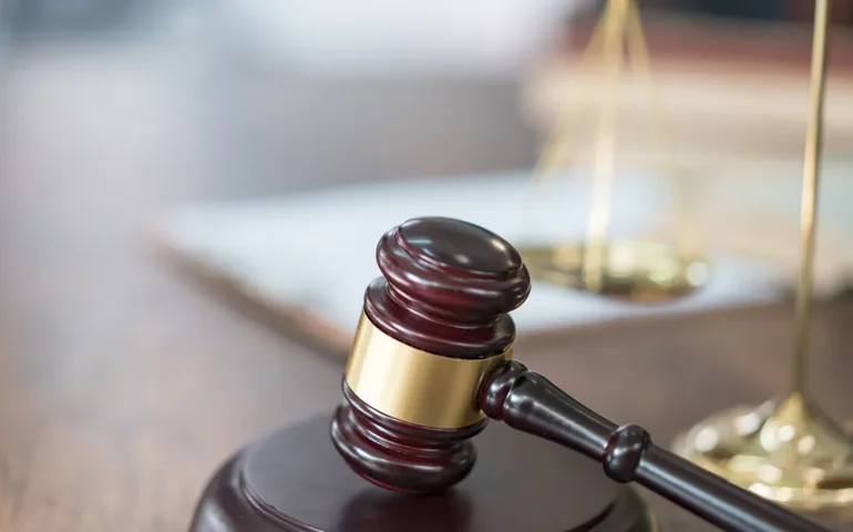 Tribunal dos EUA inocenta homem que passou quase 20 anos no corredor da morte por assassinato