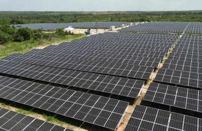 Economia, praticidade e sustentabilidade: cinco benefícios da energia solar por assinatura