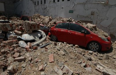 Pelo menos 49 pessoas morreram em terremoto no México, dizem autoridades