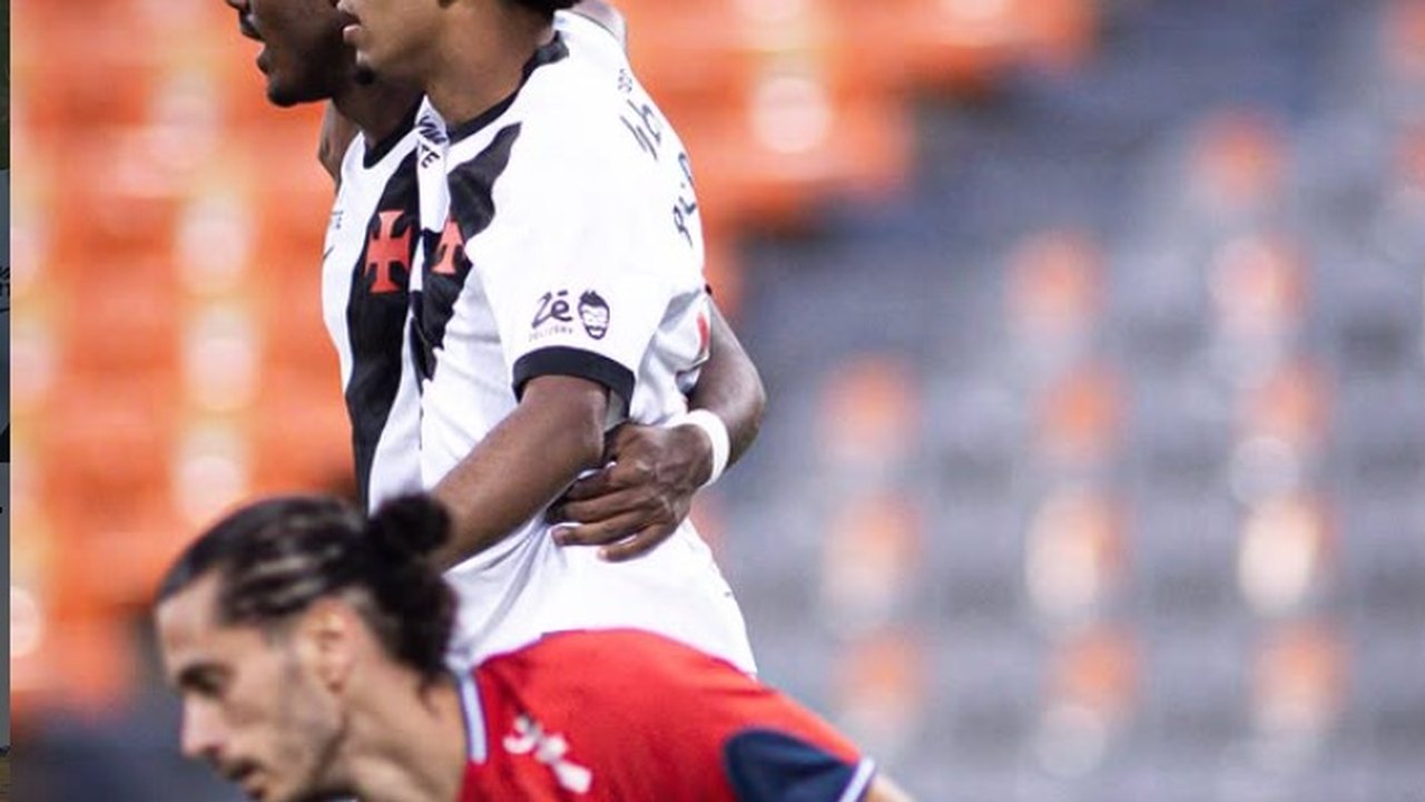 Vasco empata no fim e decide vaga na Sul-Americana em casa