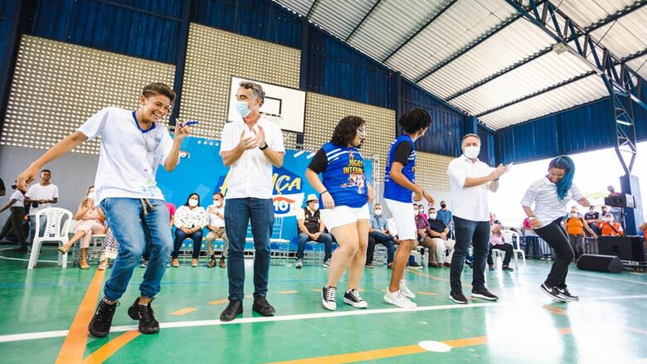 Inauguração de escola, lançamento de novos programas e troca de experiências marcam o avança escola 10 em Rio Largo