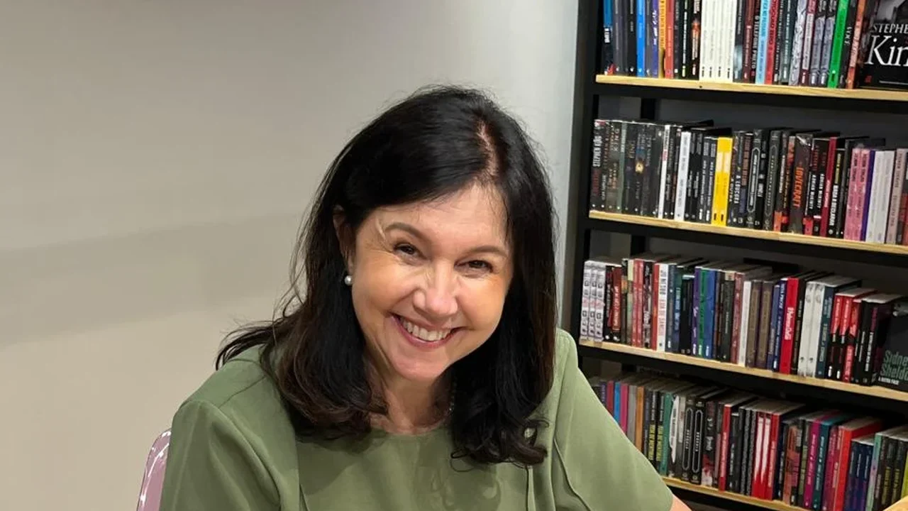 Educadora incentiva formação crítica por meio da literatura infantil