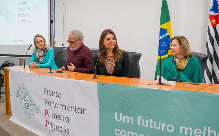 “Criança precisa ser prioridade absoluta também nos orçamentos”, diz Jó Pereira