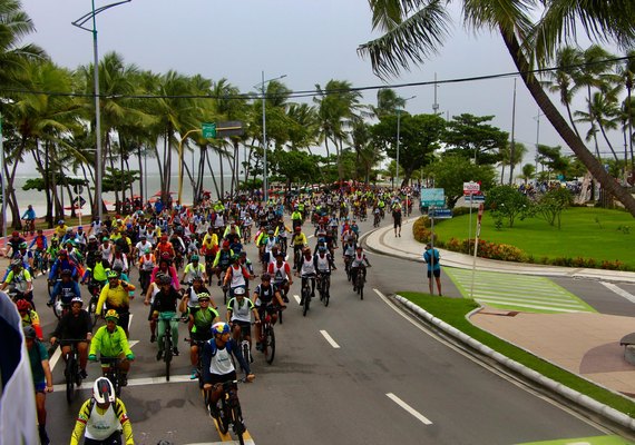 Passeio ciclístico do IMA reúne três mil ciclistas em defesa do meio ambiente