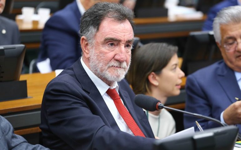 CCJ aprova projeto que dá o nome de Bernardo Sayão a rodovias que ligam Belém a Brasília