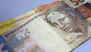 DINHEIRO / Foto: Marcello Casal JrAgência Brasil