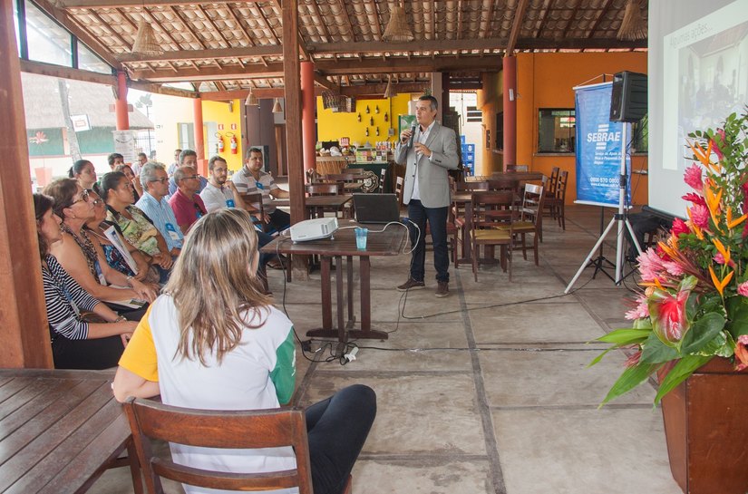 Encontro de Negócios do Artesanato aproxima artesãs do trade turístico