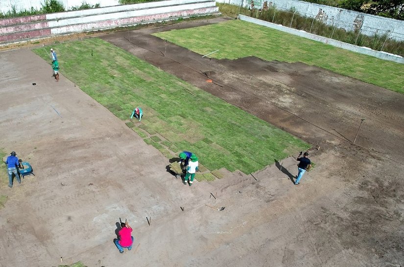 Prefeito Ronaldo Lopes revitaliza sede e estádio do Sport Club Penedense