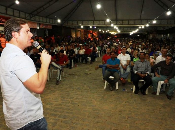 Marx Beltrão anuncia pavimentação de trecho da AL-105 que liga Coruripe a Teotônio Vilela