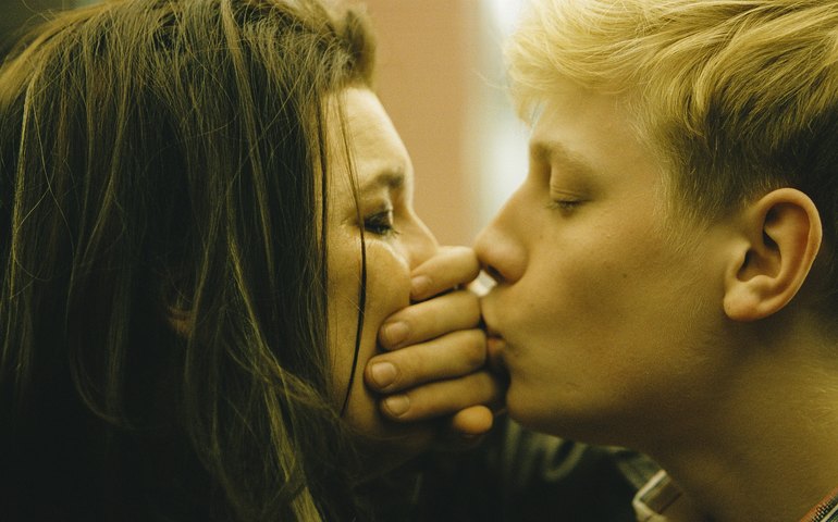 ‘Mommy’, um drama sufocante com Oasis na trilha