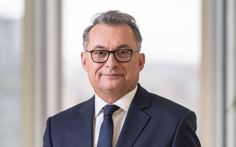 Dirigente do BCE afirma que economia mais fraca apoia corte de juros em setembro