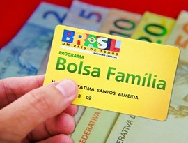 Bolsa Família terá calendário especial de pagamentos em novembro e dezembro; confira as datas