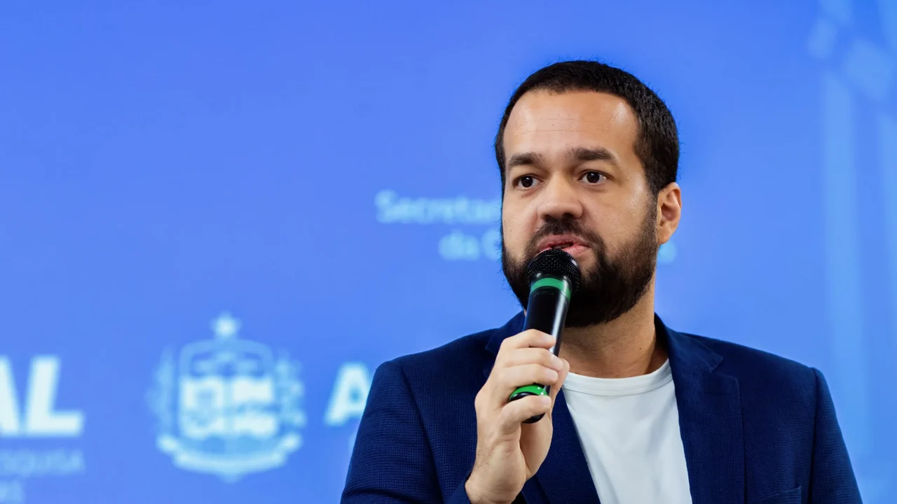 Secom lança o Plural, programa que fortalece a comunicação comunitária