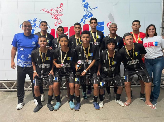 Escola estadual faz história no Jeal e se torna maior vencedora do futsal