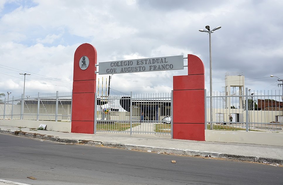 Colégio Estadual Governador Augusto Franco