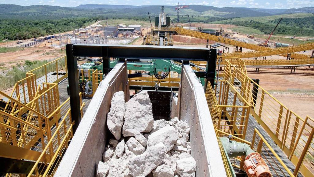 CMN facilita crédito emergencial a fertilizantes e minerais críticos