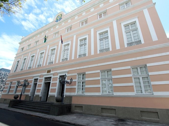 Após aprovação da matéria do MP, deputados defendem legalização de órgãos colegiados