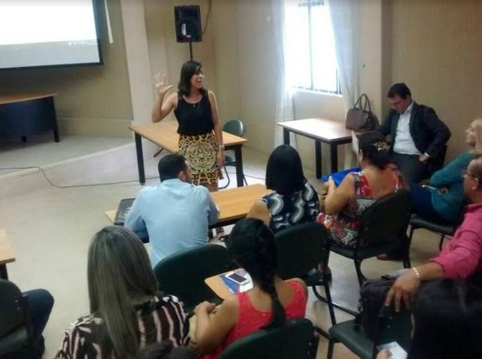 Cosems faz parceria e oferta cursos de especialização para 28 municípios