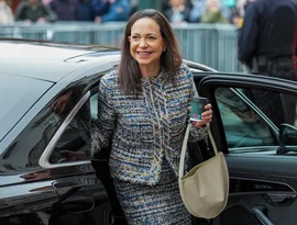 Instituto Nobel diz que líder venezuelana Machado não pode dar Prêmio da Paz a Trump