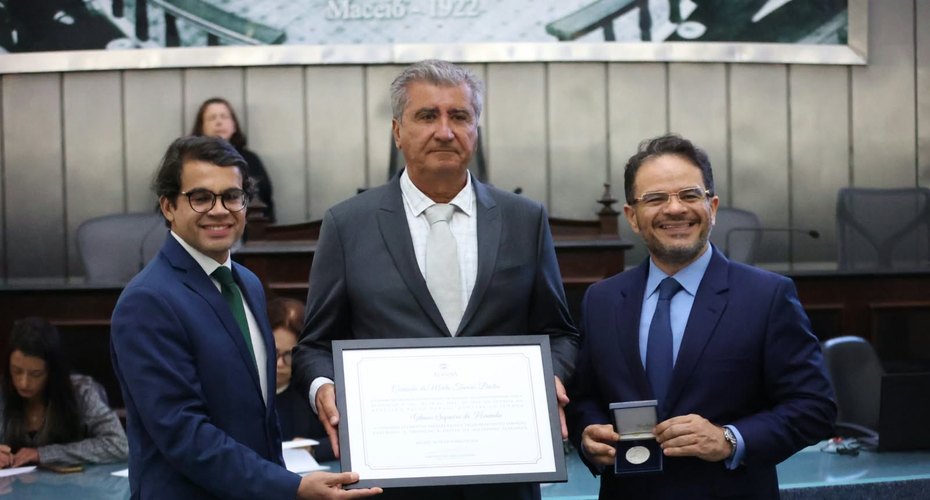 Alagoano com atuação nacional e internacional na pecuária recebe homenagem da Assembleia