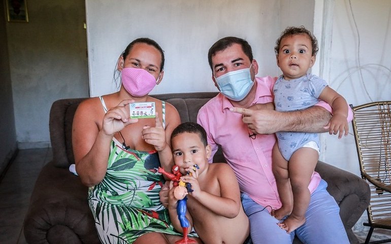 Programa CRIA informa locais para retirada do cartão em Penedo