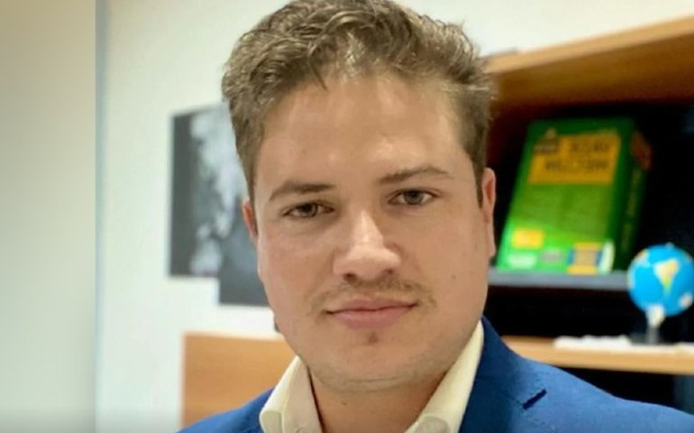 Advogado de MG é morto em assalto na orla de Ubatuba; outra pessoa foi baleada