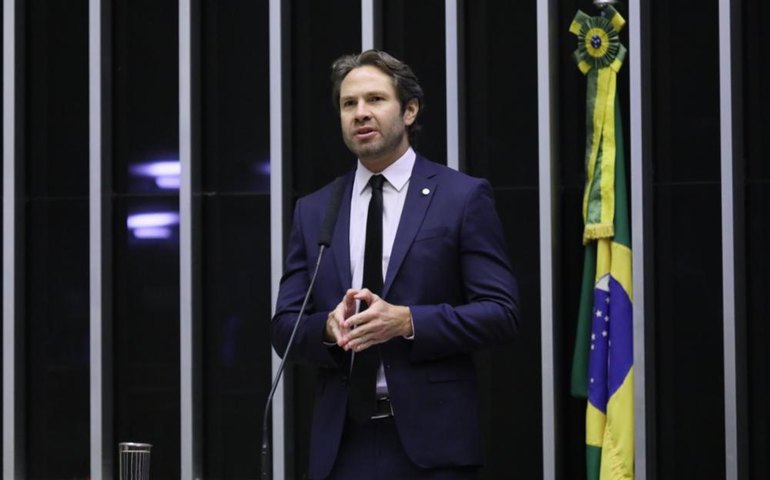 Câmara aprova relatório de Pedro Vilela favorável ao rateio do fundef para professores