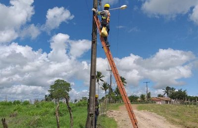 Prefeitura de Traipu investe R$ 160 mil na recuperação da iluminação pública