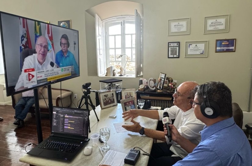 Prefeito de Penedo anuncia novidades sobre saúde, educação, obras e esporte em entrevista à rádio Penedo FM