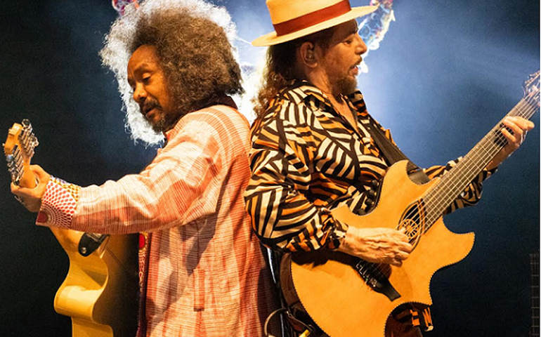 Em show no Rio, Chico e Geraldo lançam álbum “Violivoz”