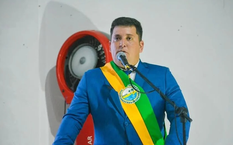 Prefeito tem mandato cassado pela Justiça Eleitoral e fica inelegível por oito anos