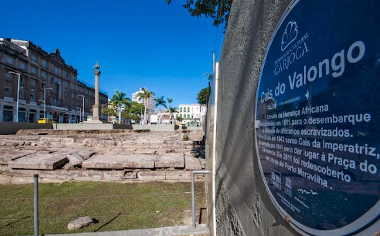 Lei reconhece Cais do Valongo como patrimônio histórico-cultural afro-brasileiro