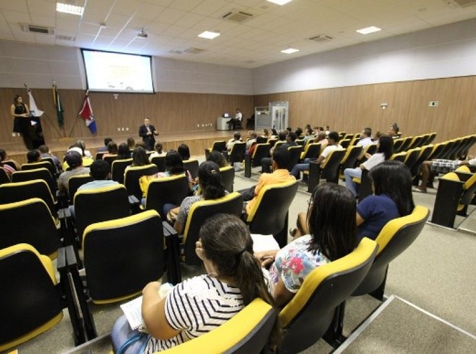 Detran oferece aulão preparatório para primeira CNH nesta sexta (11)