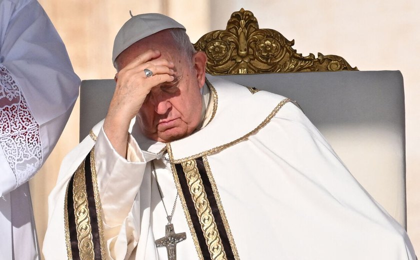 Derrame é a provável causa de morte do papa Francisco, diz imprensa italiana