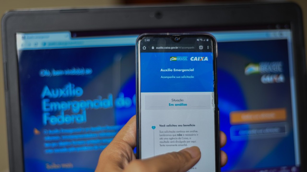 Correios cadastram auxílio emergencial para quem não tem internet