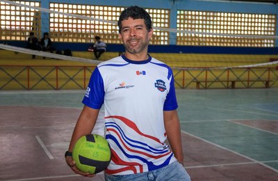 Professor da rede estadual desenvolve projeto esportivo para combater evasão escolar 