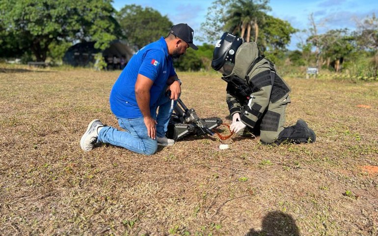 Polícia Científica de Alagoas participa de instrução de técnicas periciais com o uso de artefatos explosivos