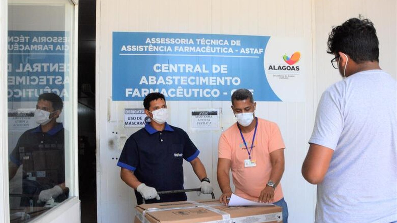 Covid-19: Governo do estado começa distribuição de 150 mil testes rápidos para municípios alagoanos