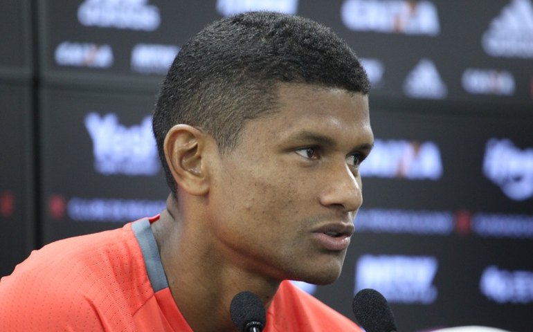 Marcio Araújo projeta clássico do Flamengo contra o Botafogo