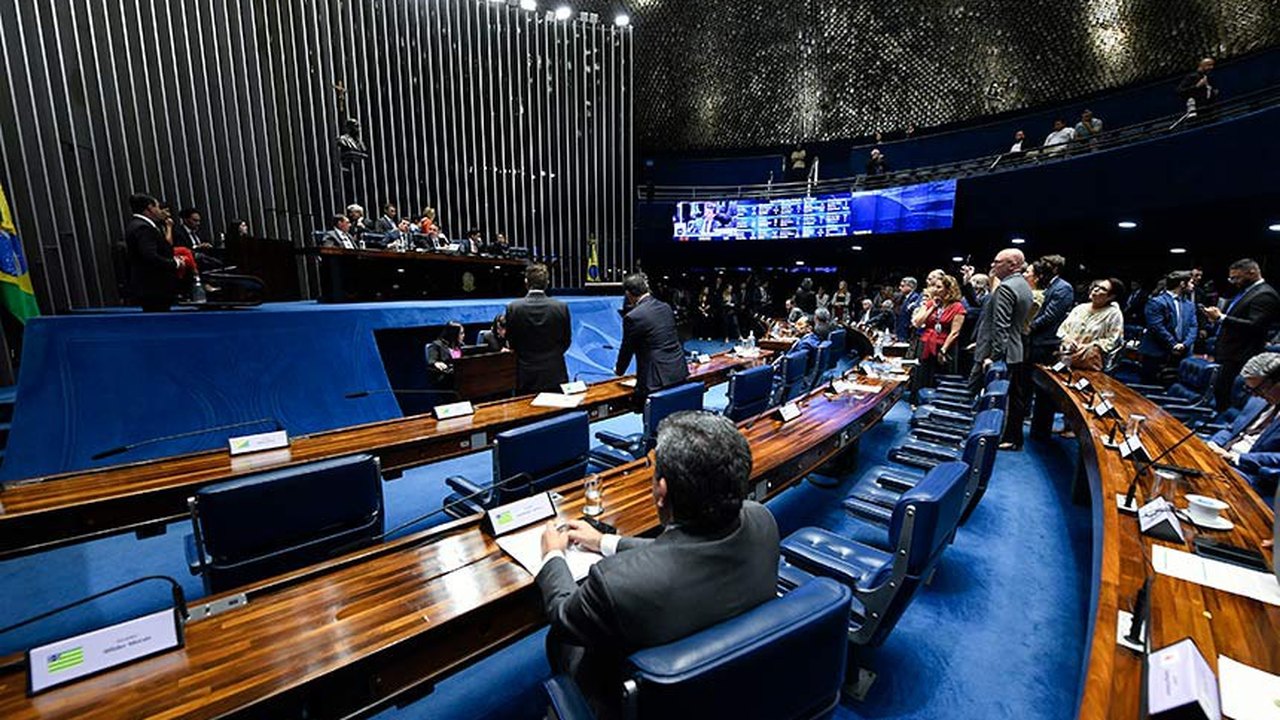 Aprovada PEC que cria sistema de permuta entre juízes estaduais