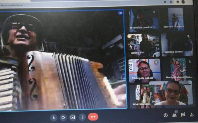 Escola relembra importância cultural das festas juninas no Nordeste em arraial virtual