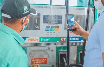 Operação fiscal detecta irregularidades em postos de combustíveis de Maceió e Rio Largo 