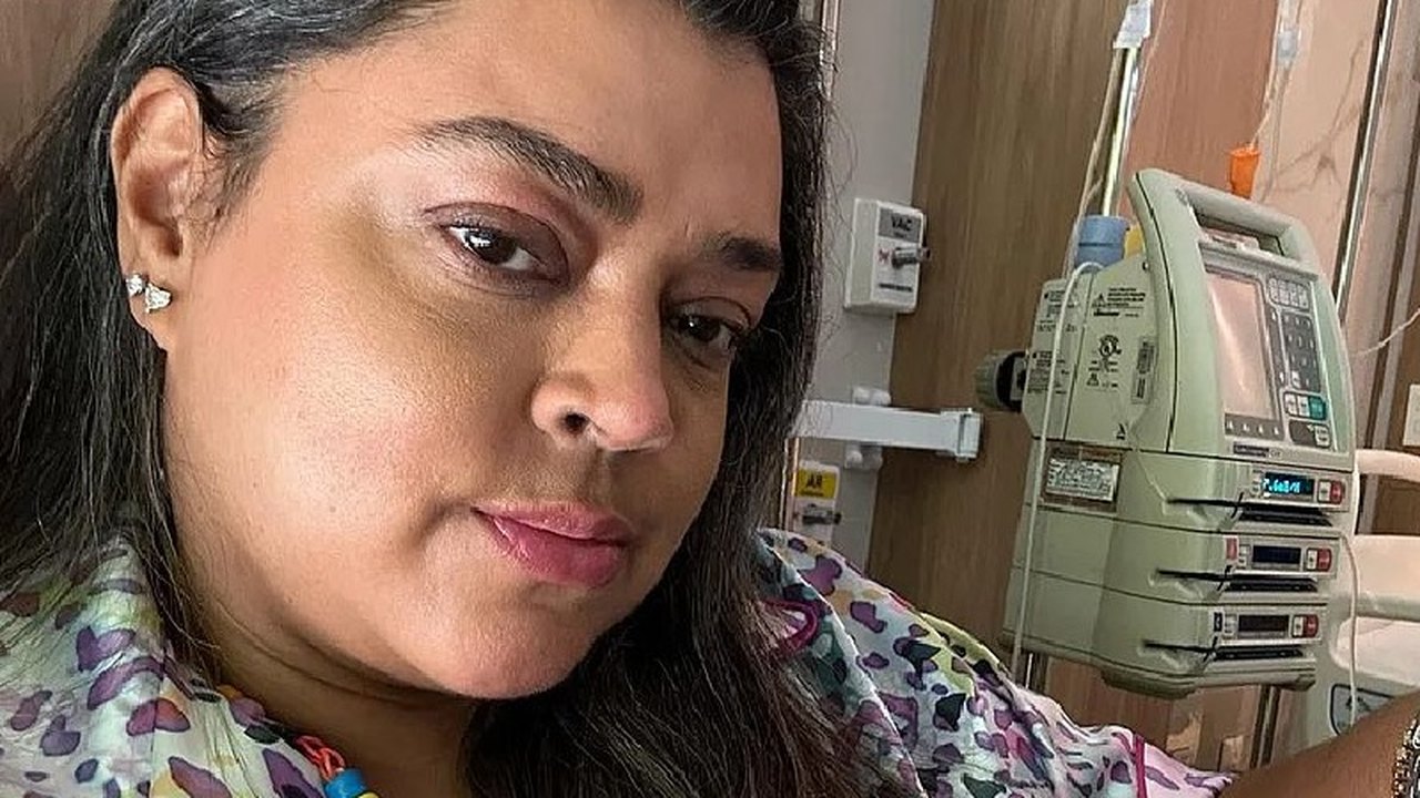 Preta Gil recebe alta hospitalar após internação para tratamento de câncer: 'viva meus orixás'