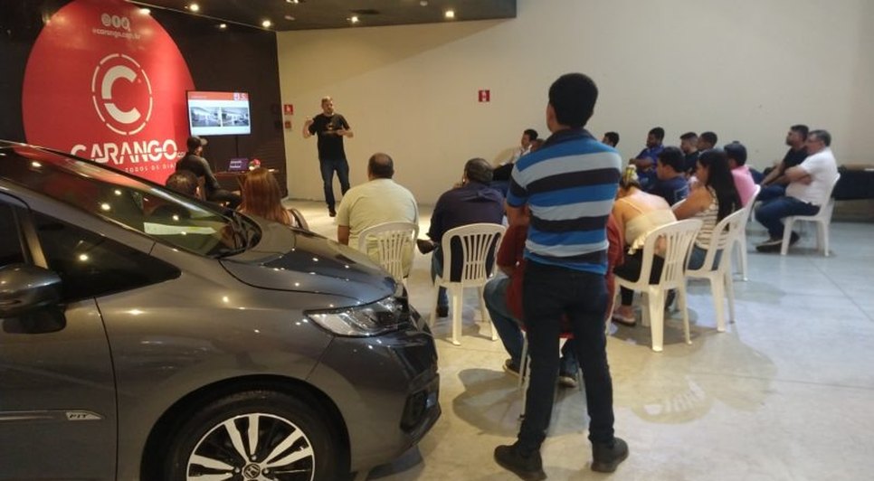 Venda de carros seminovos e usados segue aumentando no Brasil