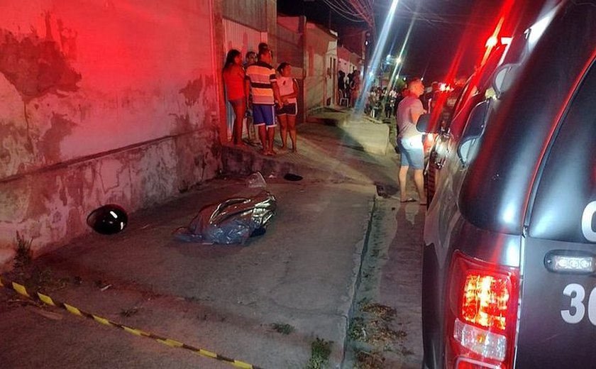 Dois jovens são executados a tiros em Arapiraca