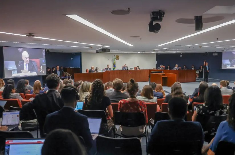 “Não foi passeio no parque”, diz Alexandre de Moraes sobre ataques golpistas