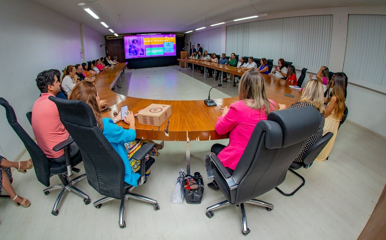 Sine Mulher reúne representantes de empresas  para falar sobre empregabilidade feminina